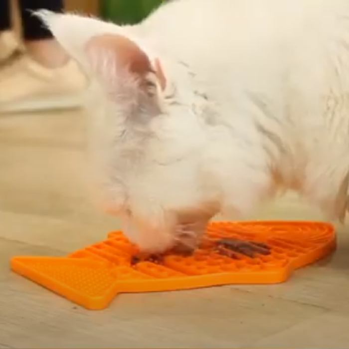 LickiMat Casper Cat Slow Feeder Mat, Pink